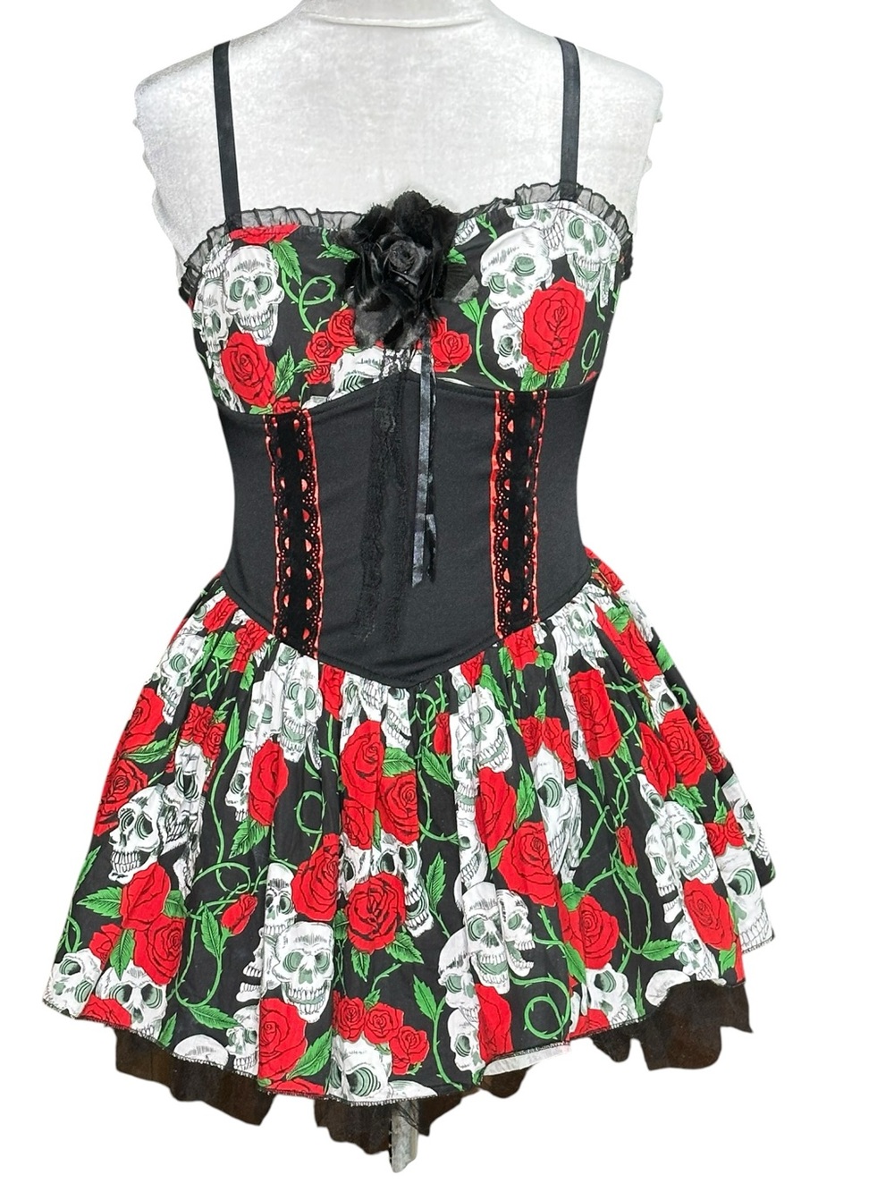 Lip Service Women’s Skull and Roses Print Mini Dress. Size Small